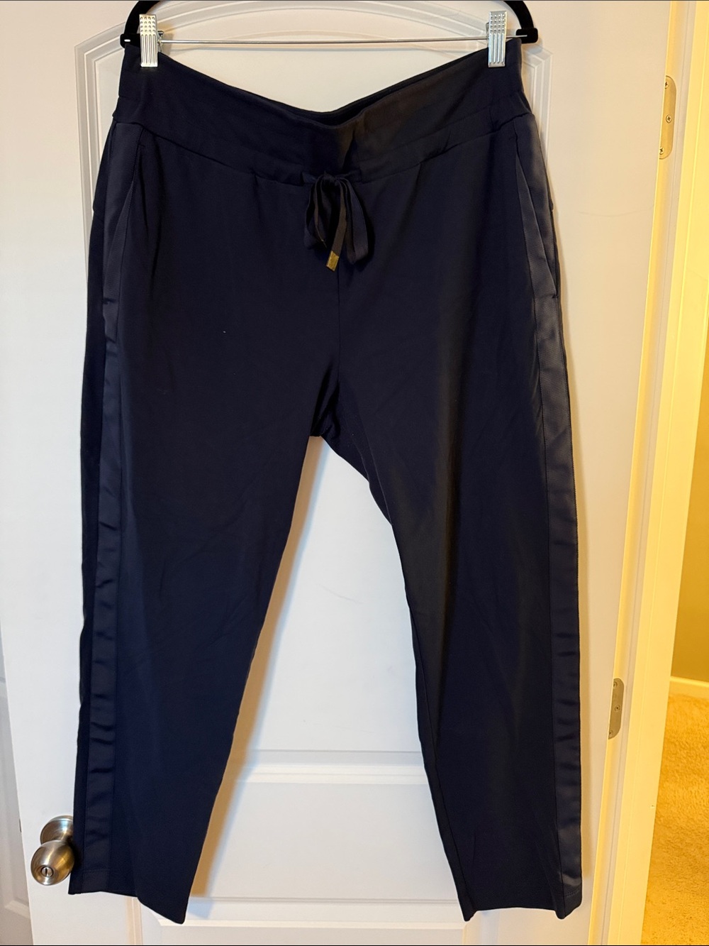 Athleta Women’s Drawstring Jogger Pants